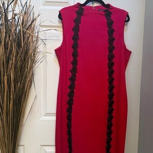 Tommy Hilfiger Sleeveless Red Dress w/Black Lace Trim(slimming) GLN - Size 14/16